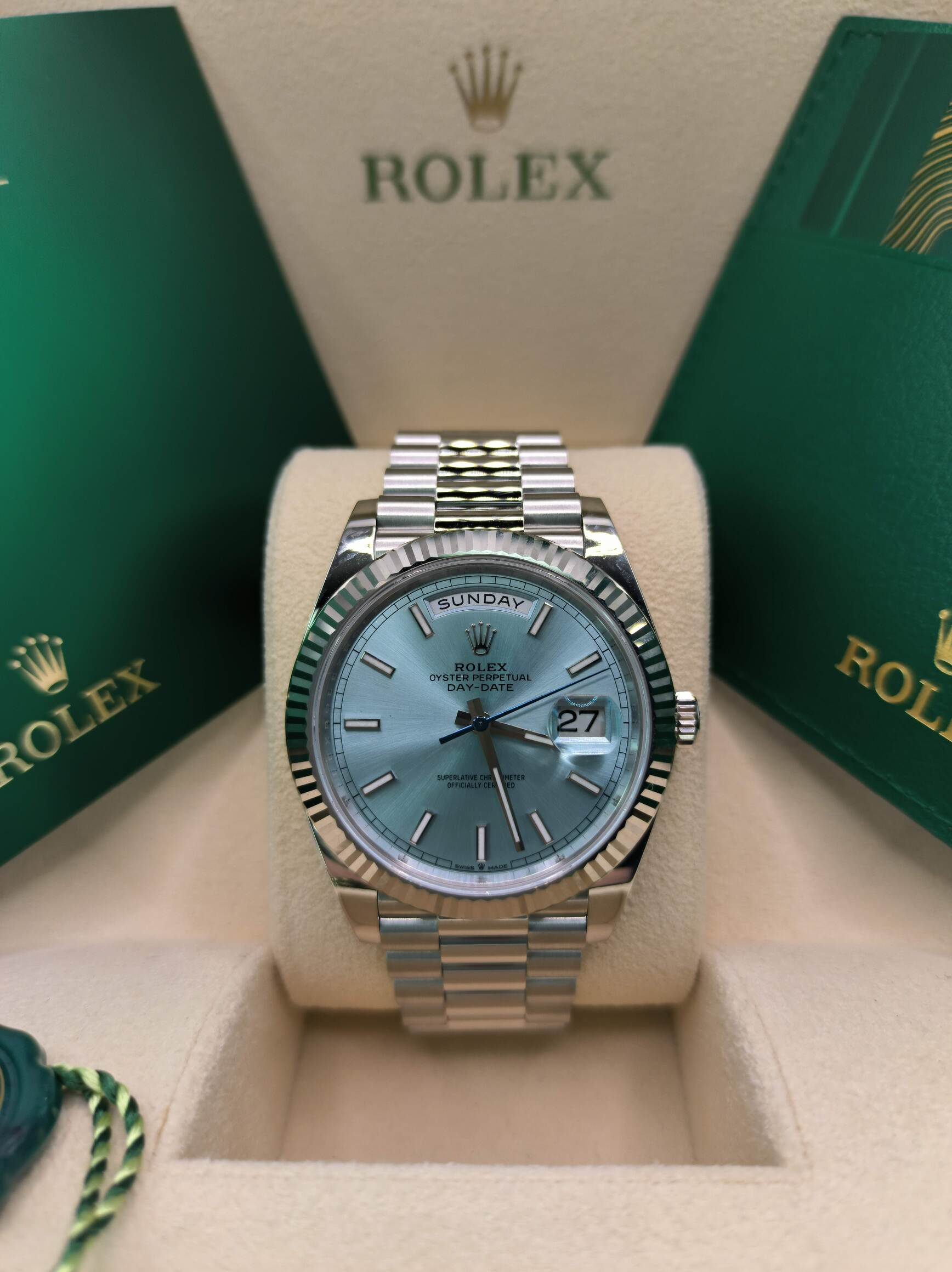 スーパークローン ロレックス デイデイト 40 mm アイスブルー ダイヤル 228236 $1,099.00