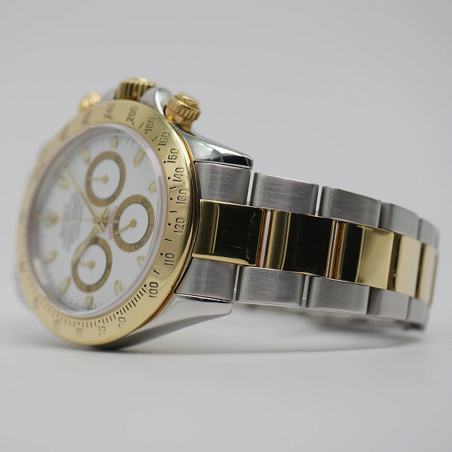 スーパークローン ロレックス デイトナ 40mm ホワイト ダイヤル 116523-2 $599.00 – $1,329.00